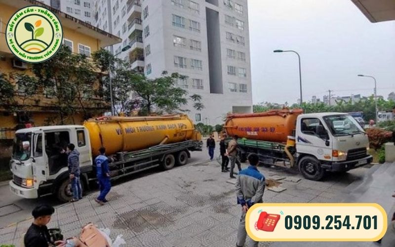 hut-ham-ve-sinh-tien-giang